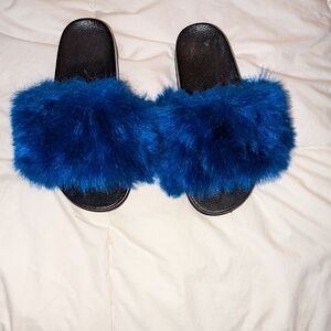 Women's Blue Furry Slide Sandals